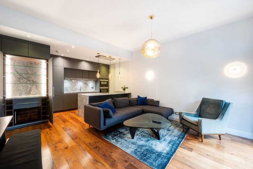 Herbal Hill, Farringdon, London, EC1R 2 bed flat to rent - £6,500 pcm (£1,500 pw)