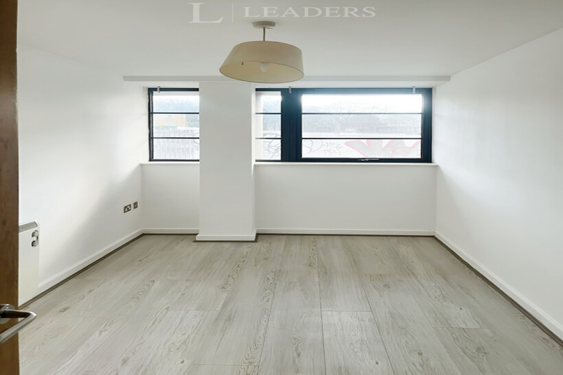 Avoca Court, 142 Cheapside... 2 bed apartment to rent - £925 pcm (£213 pw)