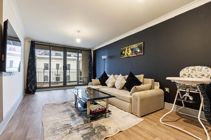 Francis Road, Edgbaston B16 1 bed apartment to rent - £1,600 pcm (£369 pw)