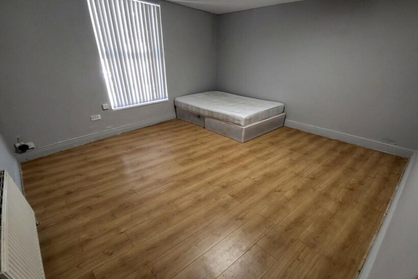 Leeds LS6 5 bed house share to rent - £375 pcm (£87 pw)