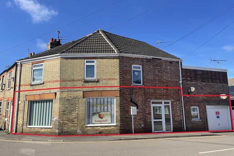 20 Willoughby Road, Bourne Retail property (out of town) to rent - £496 pcm (£114 pw)