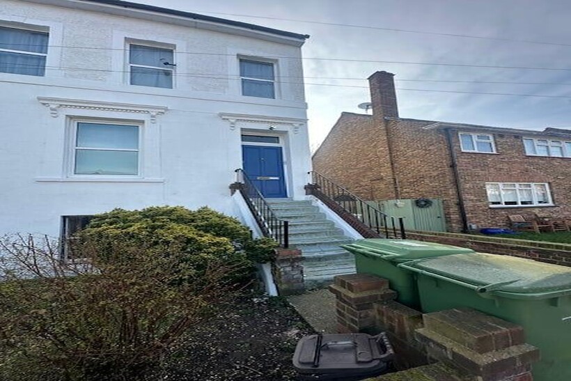 Dunstans Road, London, SE22 1 bed flat to rent - £1,650 pcm (£381 pw)