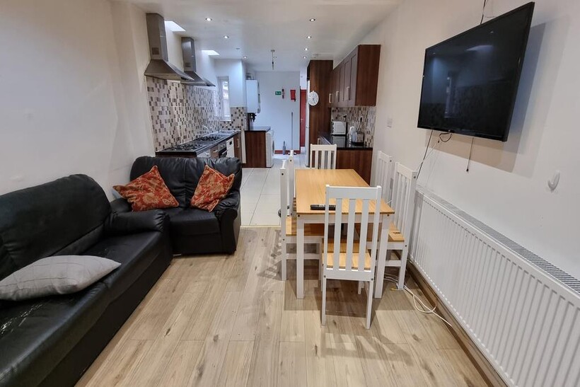 Dawlish Road, Birmingham B29 1 bed semi-detached house to rent - £498 pcm (£115 pw)