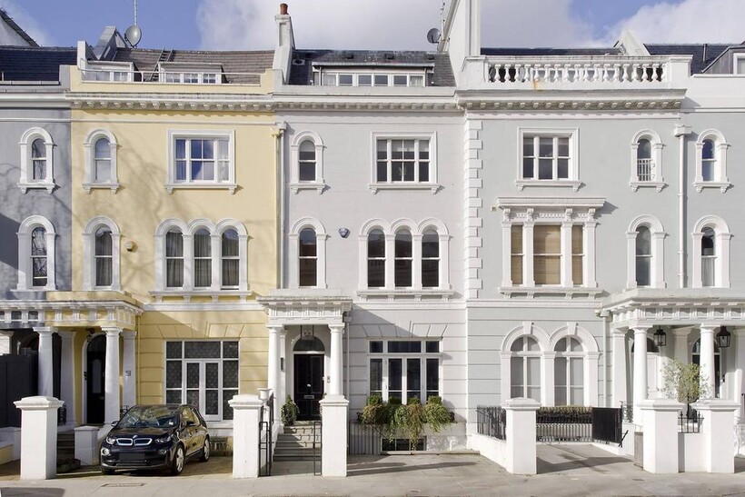 Elgin Crescent, Notting Hill, London... 5 bed terraced house to rent - £65,000 pcm (£15,000 pw)