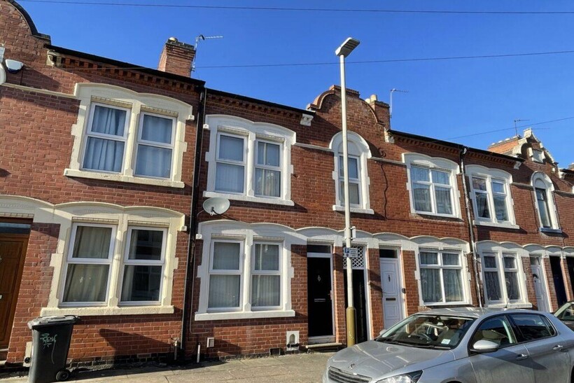 Latimer Street, Leicester LE3 2 bed terraced house to rent - £1,127 pcm (£260 pw)