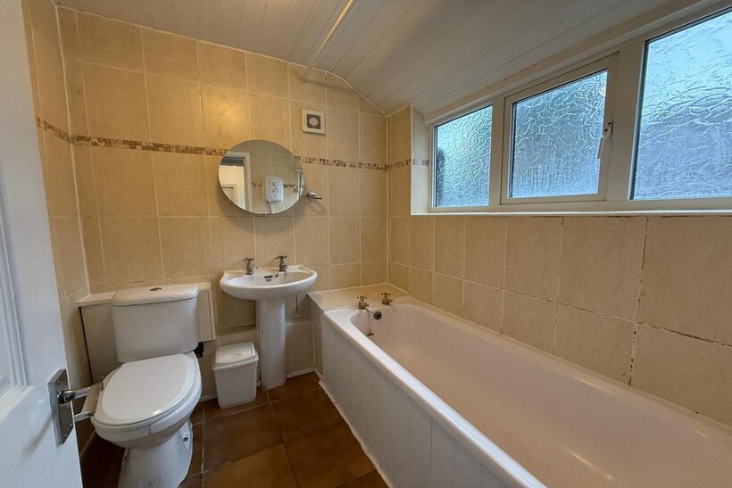 Bathroom  (ground floor)