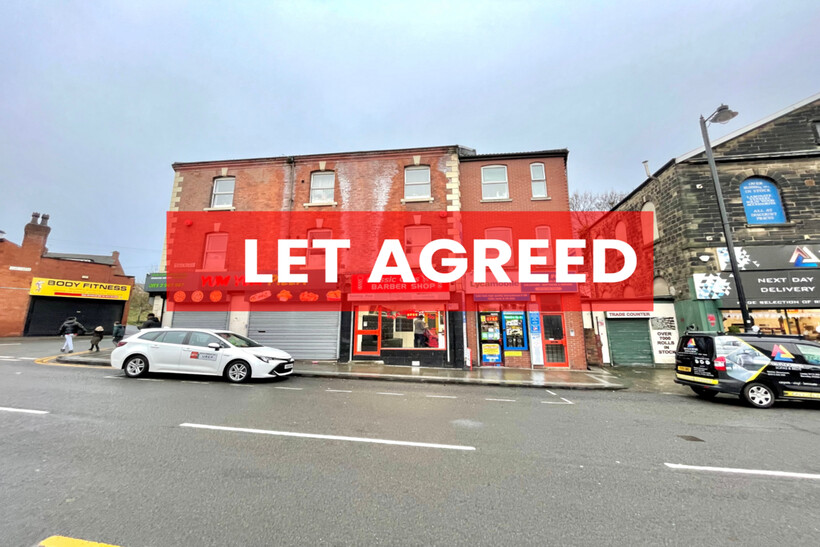 Town Street, Armley LS12 1 bed flat to rent - £775 pcm (£179 pw)