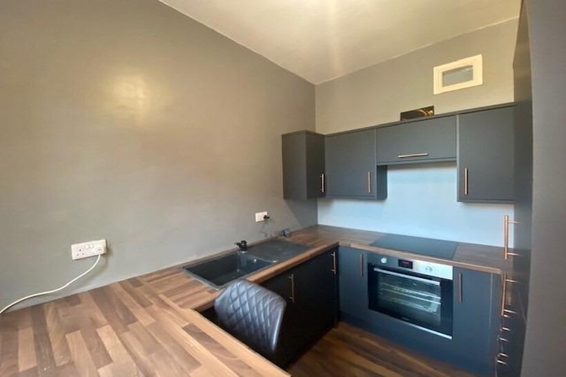 Imeary Street, South Shields 1 bed flat to rent - £525 pcm (£121 pw)