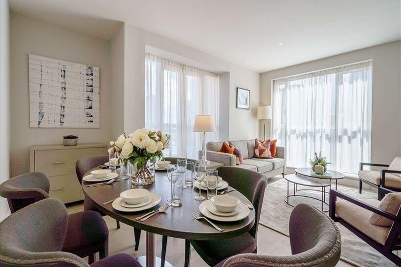 London E14 2 bed flat to rent - £4,377 pcm (£1,010 pw)