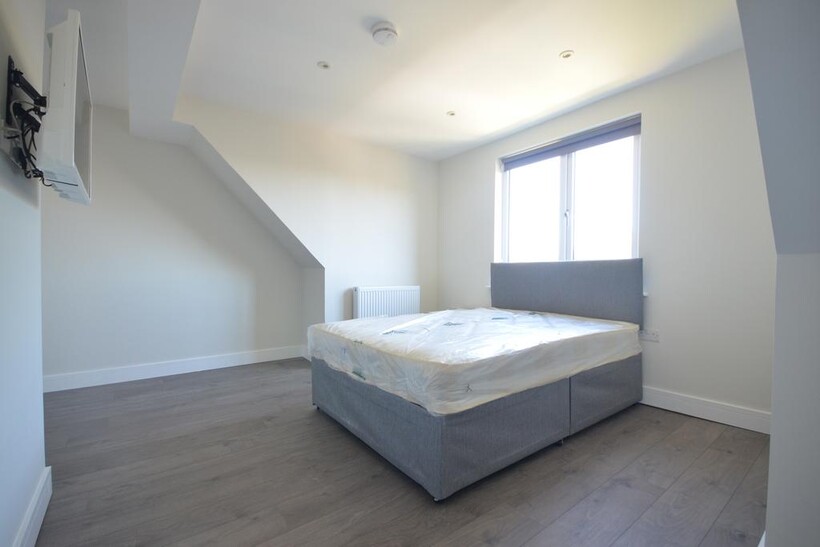 Wynan Road, London E14 1 bed in a house share to rent - £1,200 pcm (£277 pw)