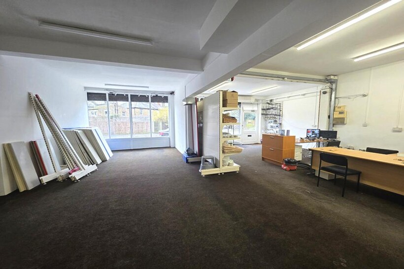 Thesiger Road, London, SE20 Property to rent - £1,833 pcm (£423 pw)