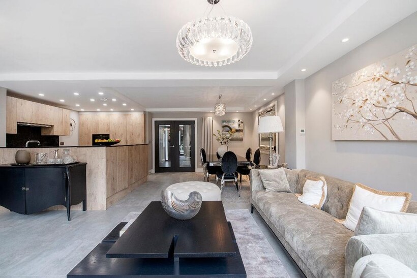 Boydell Court, St Johns Wood Park, St... 4 bed semi-detached house to rent - £12,783 pcm (£2,950 pw)