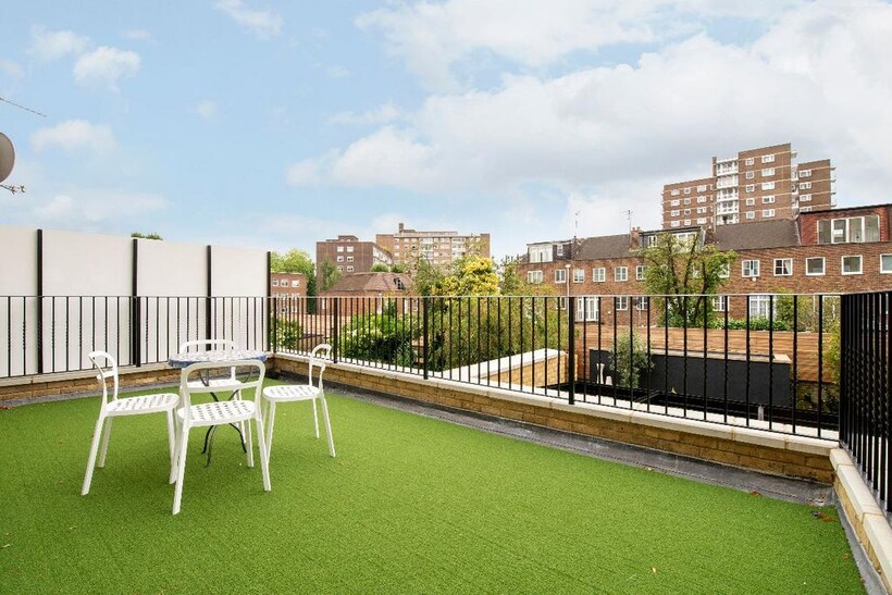 Boydell Court, St Johns Wood Park, St... 4 bed semi-detached house to rent - £12,783 pcm (£2,950 pw)