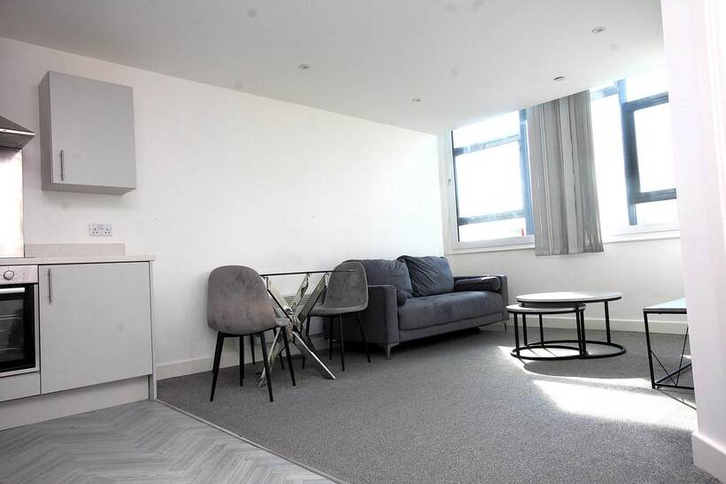 58-60 Guildhall Street, Preston PR1 1 bed flat to rent - £775 pcm (£179 pw)