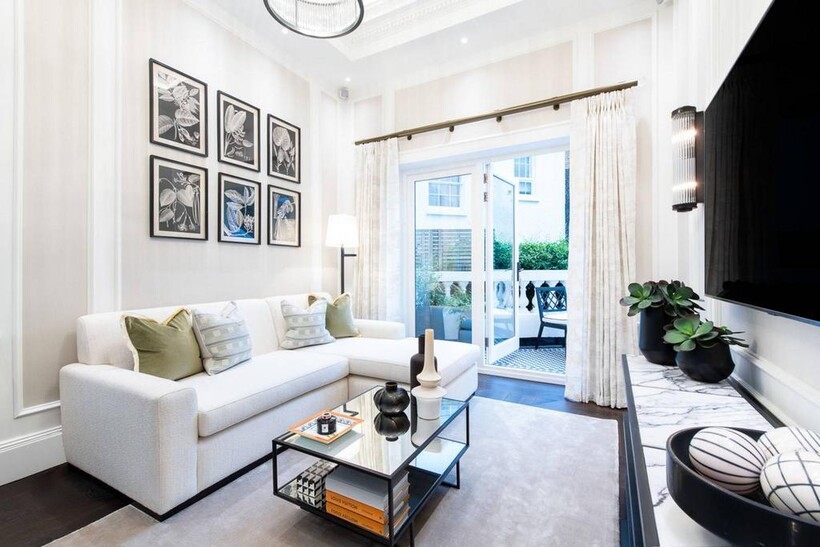 Prince of Wales Terrace, High Street... 2 bed flat to rent - £11,700 pcm (£2,700 pw)