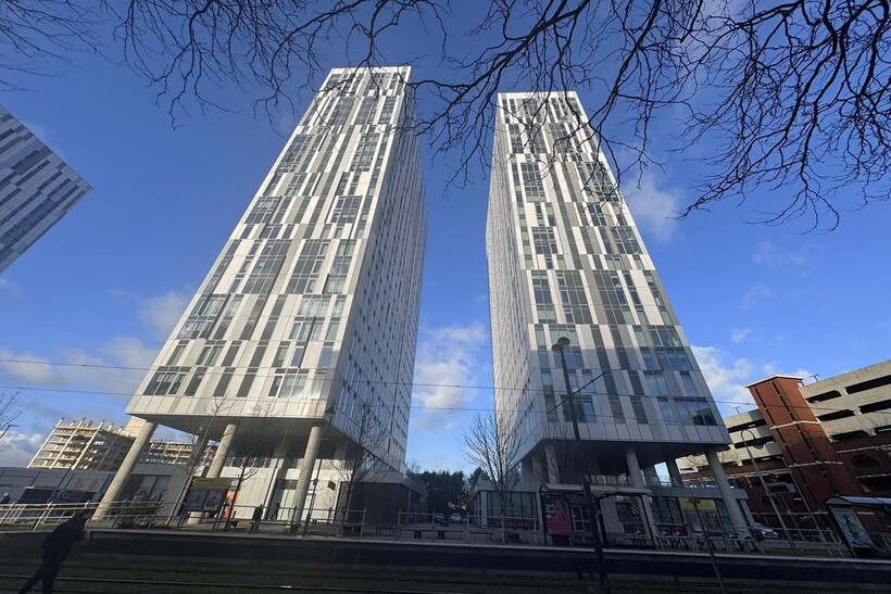 Michigan Avenue, Salford M50 3 bed flat to rent - £1,590 pcm (£367 pw)