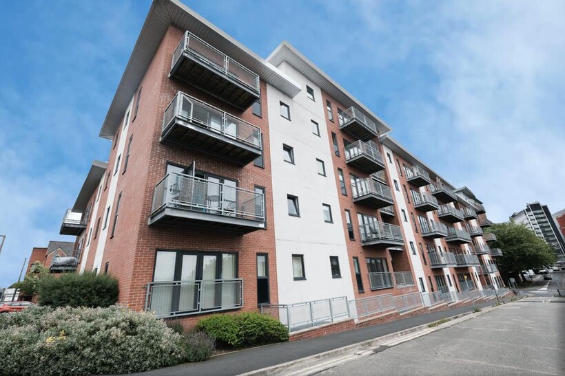 Lumen Court, Preston PR1 2 bed apartment to rent - £950 pcm (£219 pw)