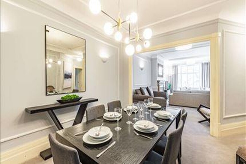 Strathmore-court-park-road-regents-park-nw8