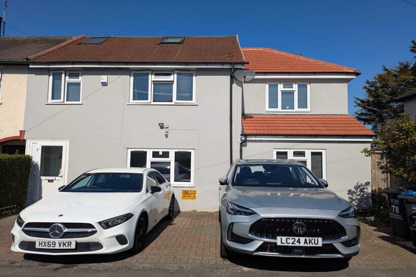 Thornton Heath CR7 5 bed terraced house to rent - £4,500 pcm (£1,038 pw)