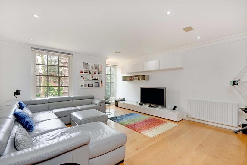 Maresfield Gardens, London NW3 3 bed flat to rent - £9,000 pcm (£2,077 pw)