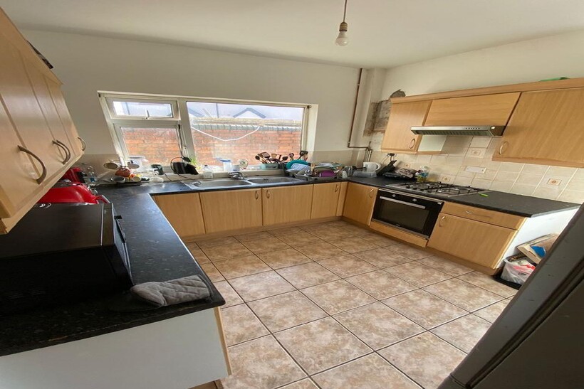 Bristol BS16 1 bed in a house share to rent - £739 pcm (£171 pw)