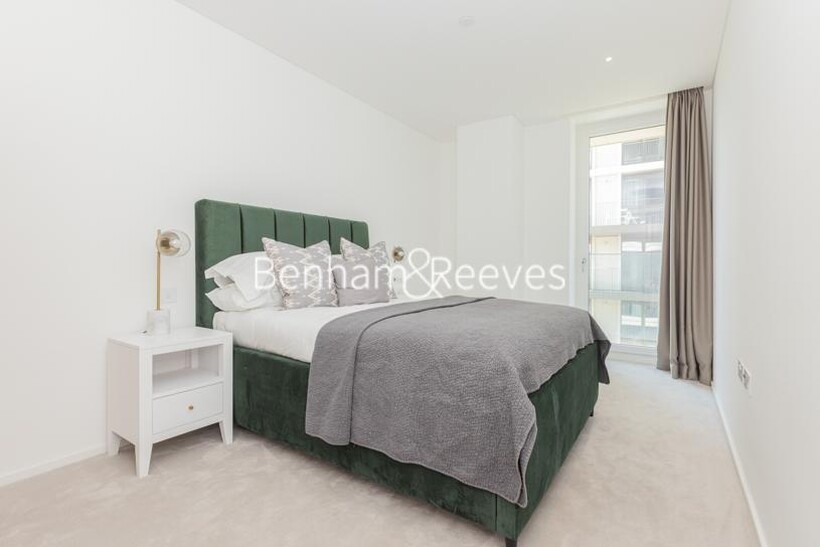 Coda Residences, York Place SW11 2 bed apartment to rent - £3,425 pcm (£790 pw)