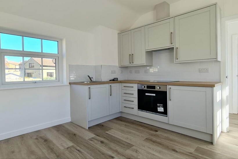Camden Square, Bozeat 1 bed flat to rent - £815 pcm (£188 pw)