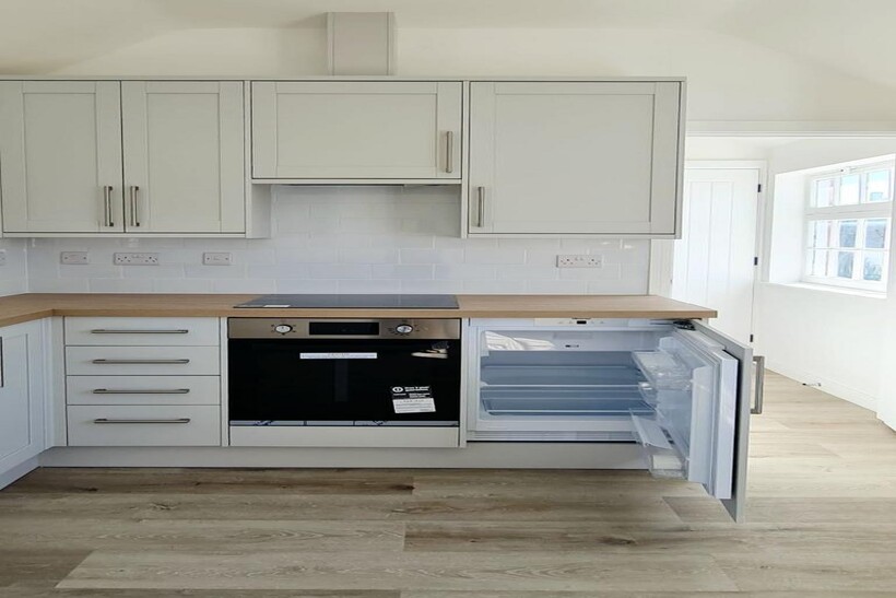 Camden Square, Bozeat 1 bed flat to rent - £815 pcm (£188 pw)