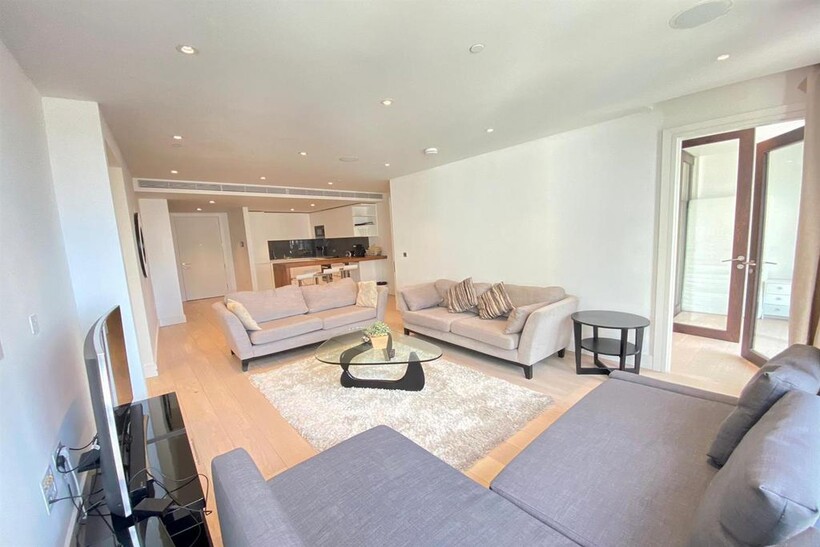 3 Merchant Square, London W2 2 bed apartment to rent - £4,983 pcm (£1,150 pw)