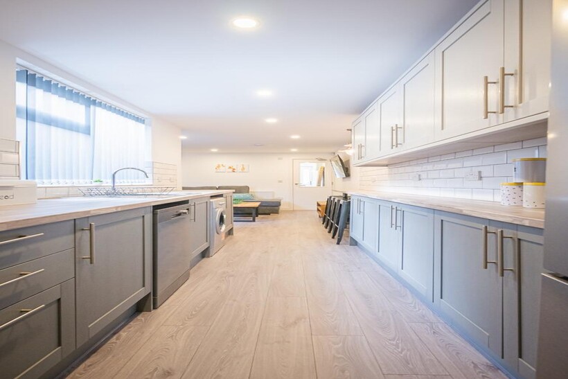 Winchester Street, Coventry CV1 5 bed semi-detached house to rent - £625 pcm (£144 pw)