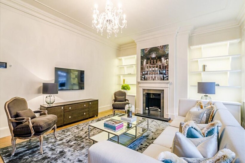 Duke Street, London, W1K 3 bed block of apartments to rent - £25,567 pcm (£5,900 pw)