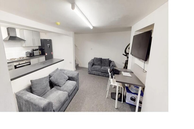 Talbot Mount, Leeds 3 bed house to rent - £728 pcm (£168 pw)