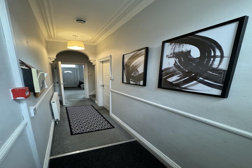 Graham Grove, Leeds LS4 5 bed house share to rent - £575 pcm (£133 pw)
