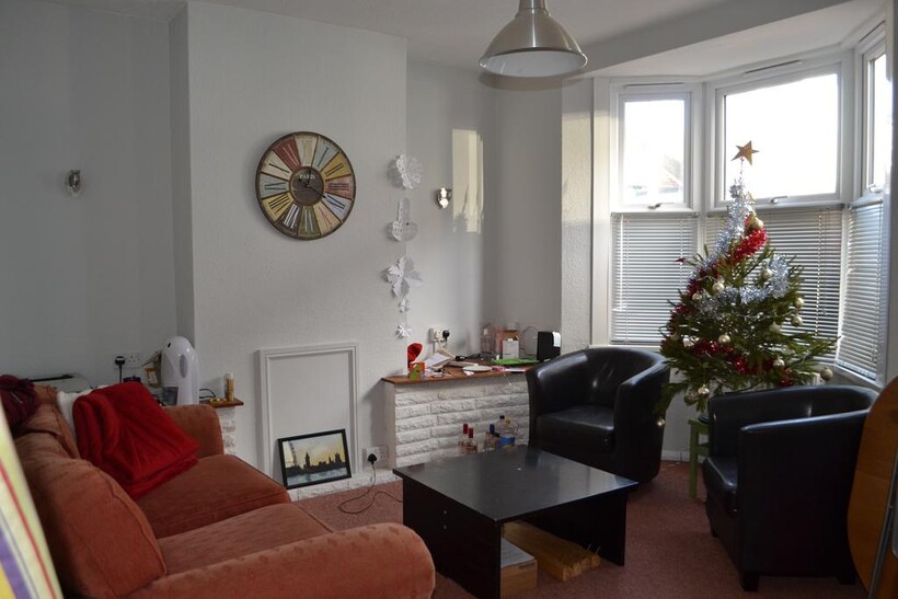 Carlyle Street, Brighton BN2 4 bed terraced house to rent - £2,115 pcm (£488 pw)