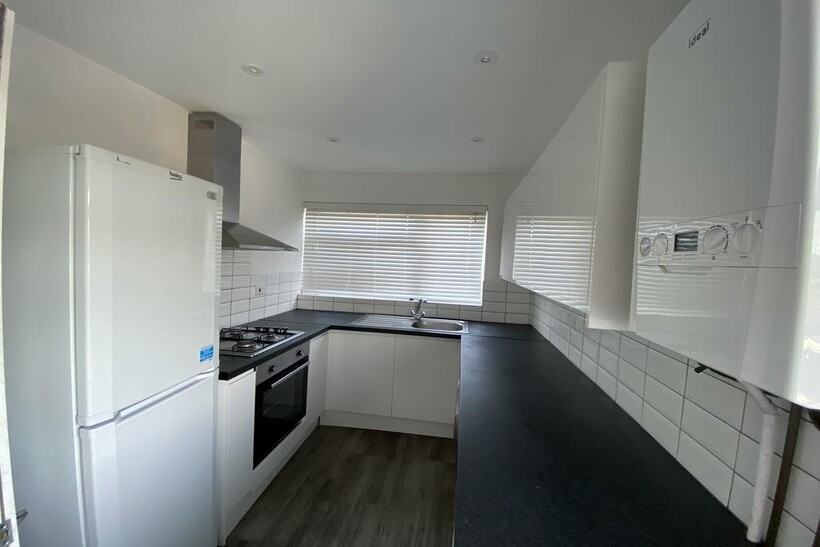 Canfield Close, Brighton BN2 5 bed semi-detached house to rent - £3,575 pcm (£825 pw)