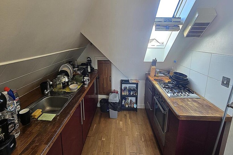 Radnor Road, Harrow HA1 1 bed flat to rent - £1,275 pcm (£294 pw)