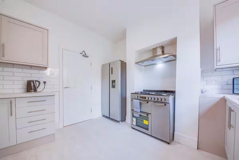 Brunswick Street, Sheffield S10 6 bed property to rent - £498 pcm (£115 pw)