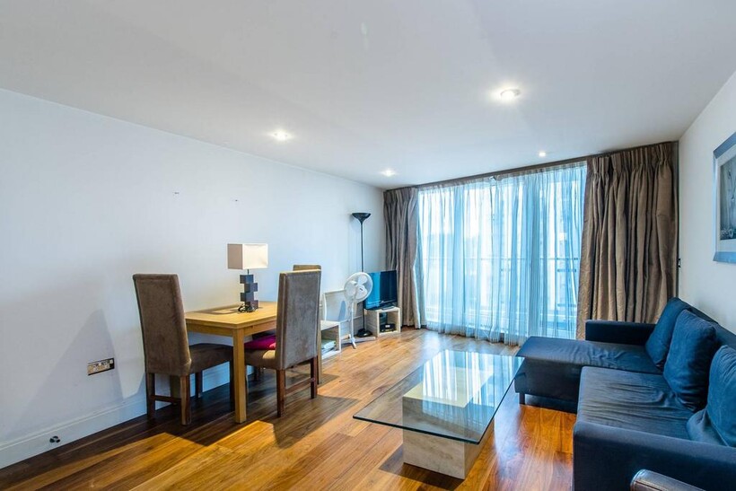Winchester Road, Swiss Cottage... 1 bed flat to rent - £3,550 pcm (£819 pw)