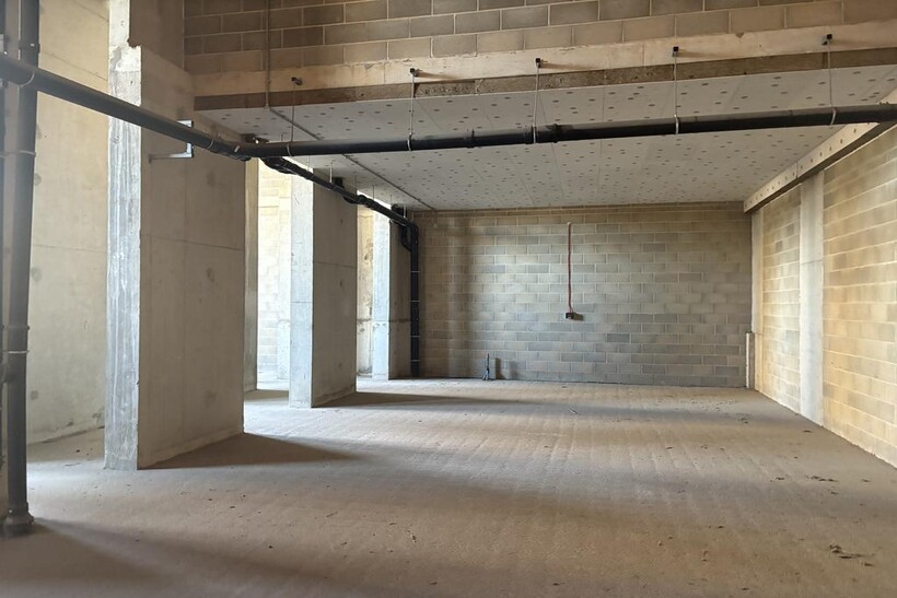 North Woolwich Road, London, E16 Retail property (high street) to rent - £4,757 pcm (£1,098 pw)