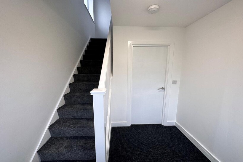 Monks Crescent, Durham DH1 6 bed semi-detached house to rent - £2,320 pcm (£535 pw)