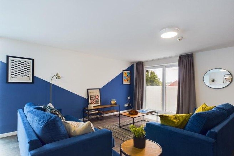 2-windsor-house-l7-5db-969624