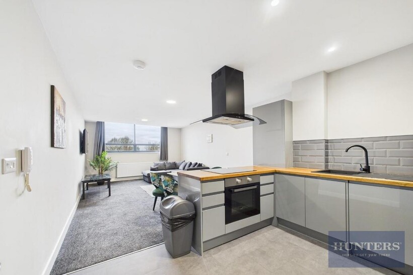 Kitchen / Living Room
