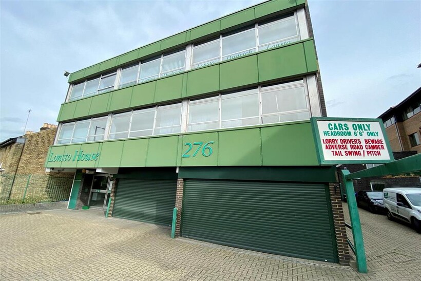 Chase Road, London N14 Property to rent - £850 pcm (£196 pw)