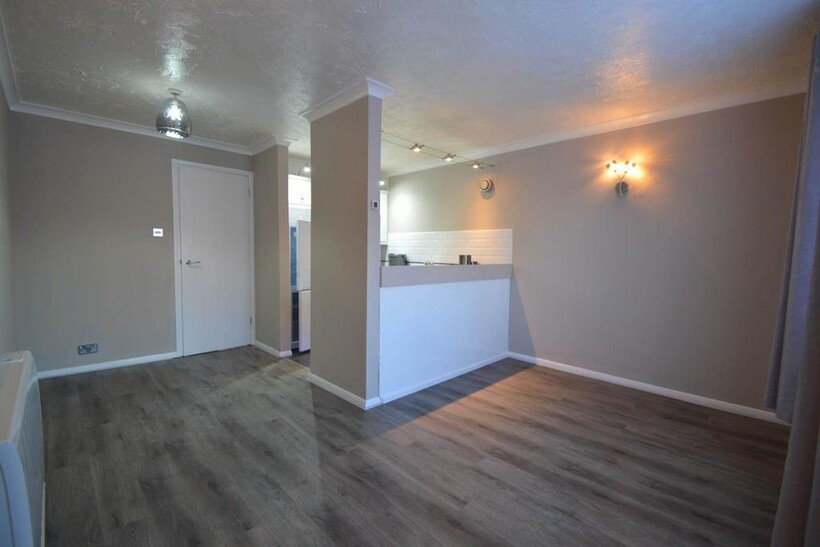 OTTERSHAW 1 bed apartment to rent - £1,175 pcm (£271 pw)