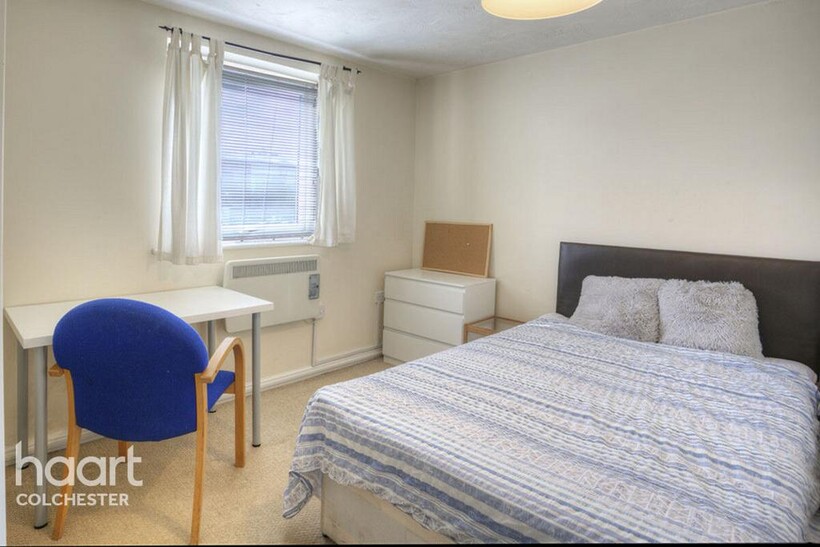 Meachen Road, COLCHESTER 1 bed in a flat share to rent - £420 pcm (£97 pw)