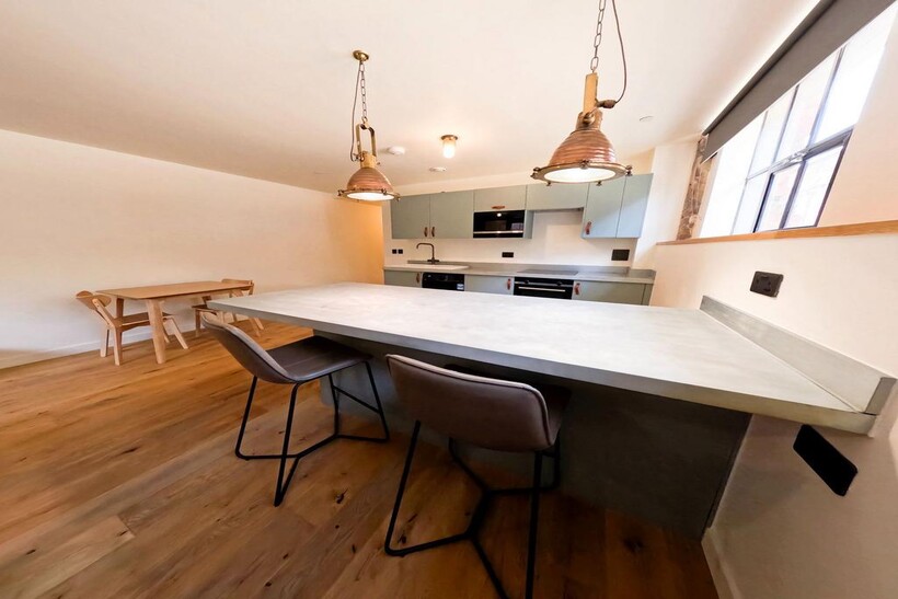 7 Mary Ann Street, Birmingham B3 2 bed apartment to rent - £1,295 pcm (£299 pw)