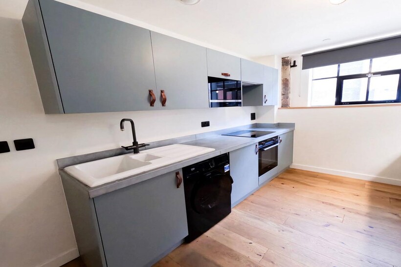 7 Mary Ann Street, Birmingham B3 2 bed apartment to rent - £1,295 pcm (£299 pw)