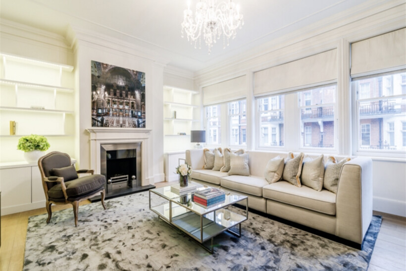Duke Street, London W1K 3 bed apartment to rent - £25,567 pcm (£5,900 pw)