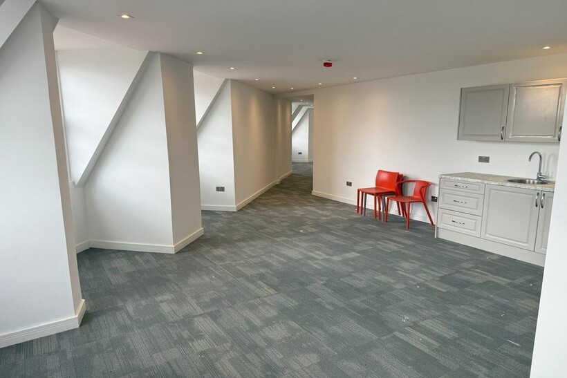 Broadway, Didcot, OX11 Property to rent - £990 pcm (£228 pw)