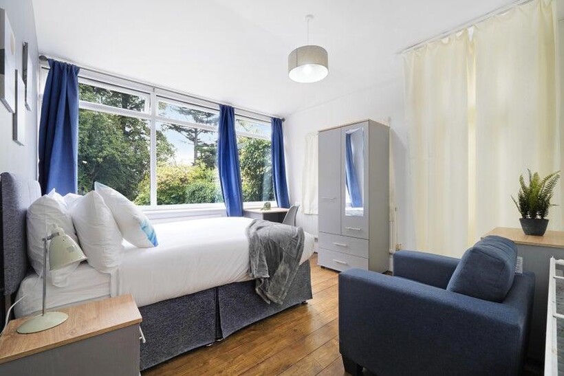 Elers Road, London W13 1 bed semi-detached house to rent - £1,095 pcm (£253 pw)